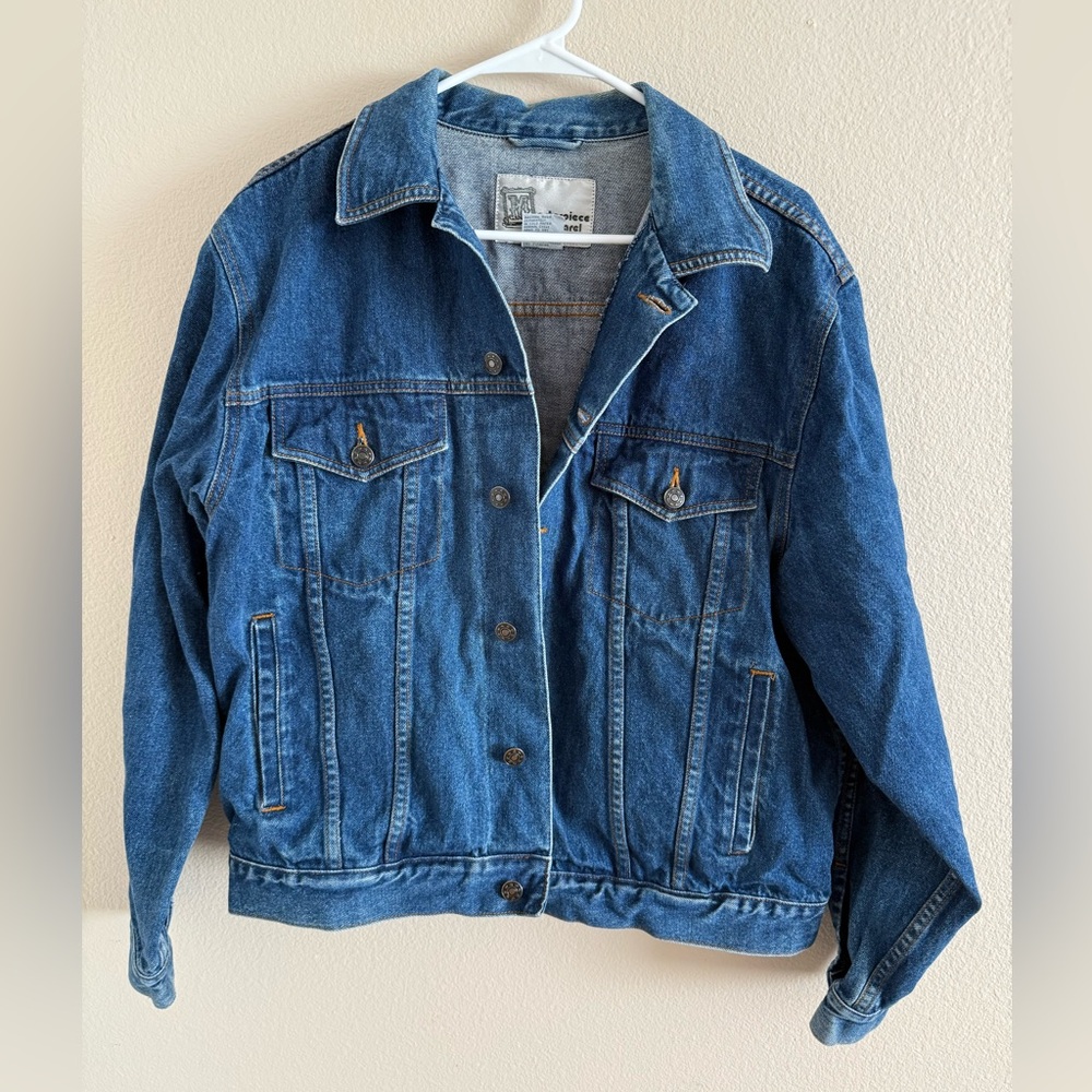 Masterpiece Apparel Women’s Blue Denim Jean Jacket‎ size XL